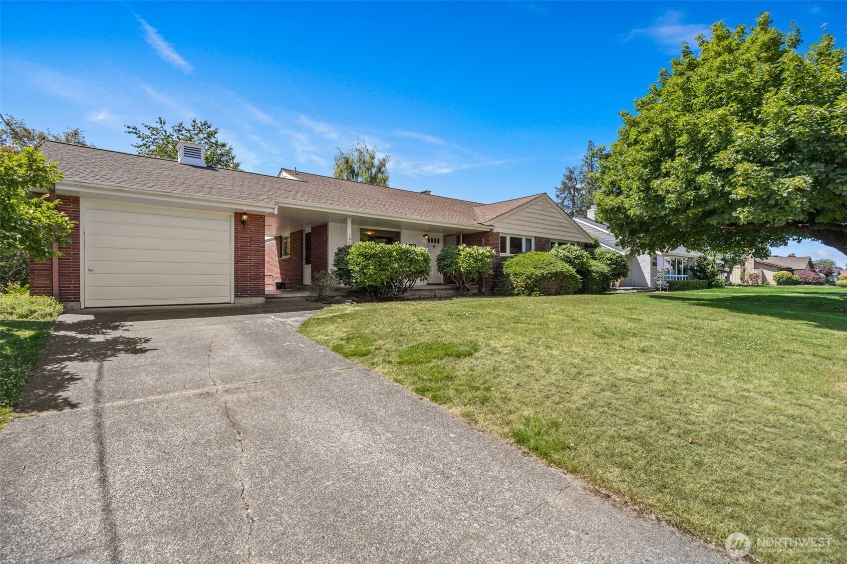 1058 Florence Street Property Photo 1