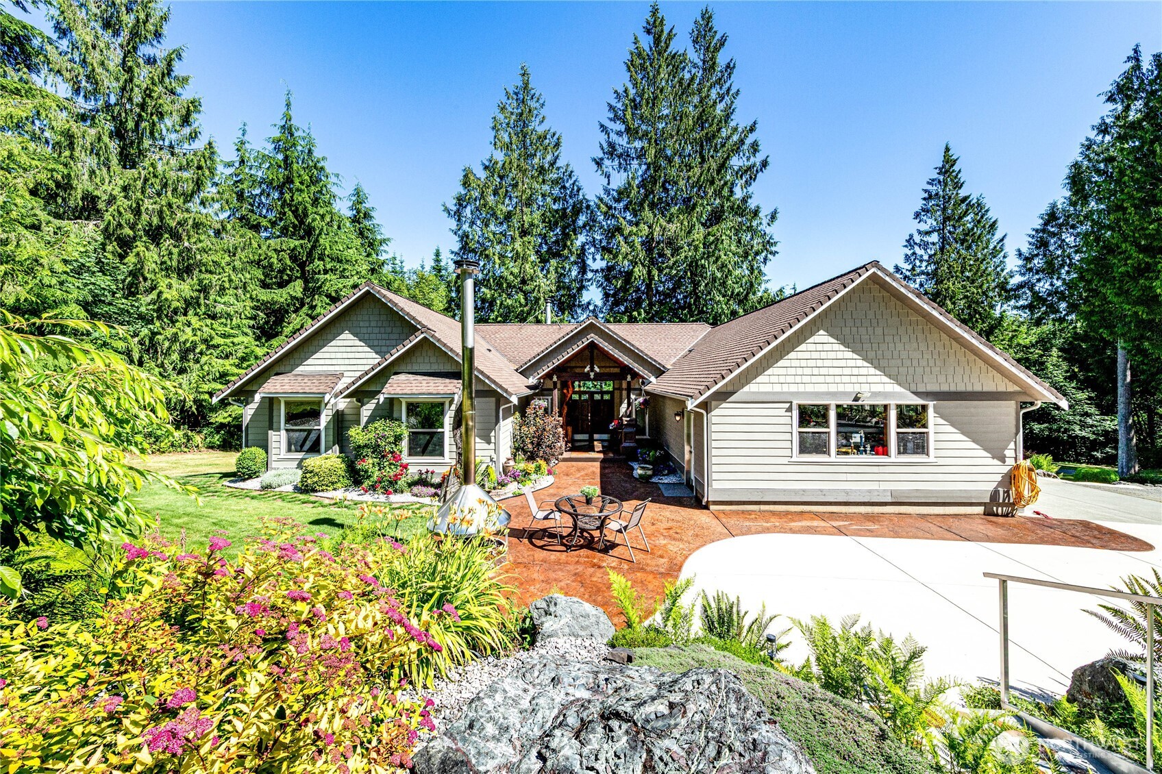 53284 Hwy 112 Property Photo 1