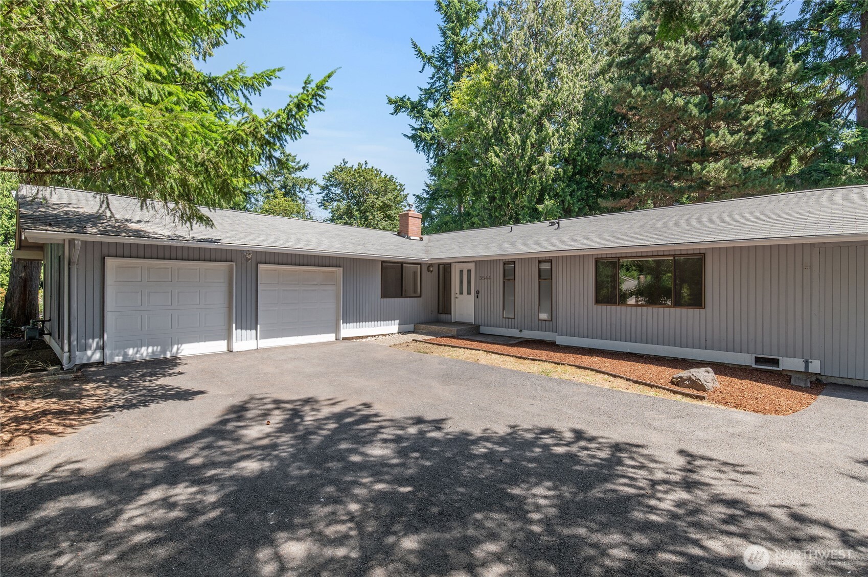 3544 Ne Quinault Drive Property Photo 1