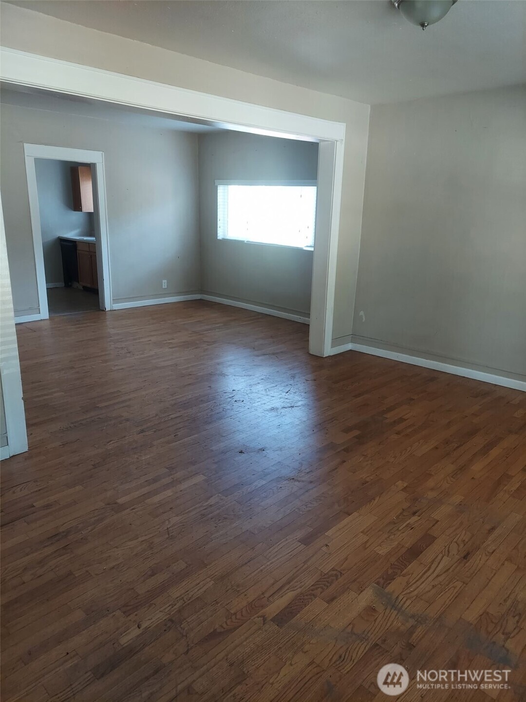 102 N Street Property Photo 4