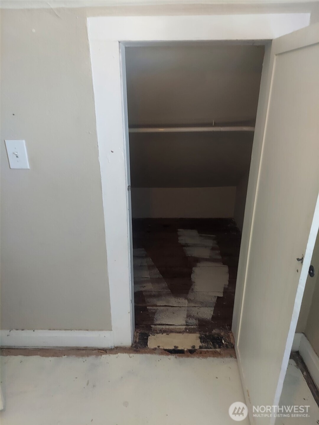 102 N Street Property Photo 8