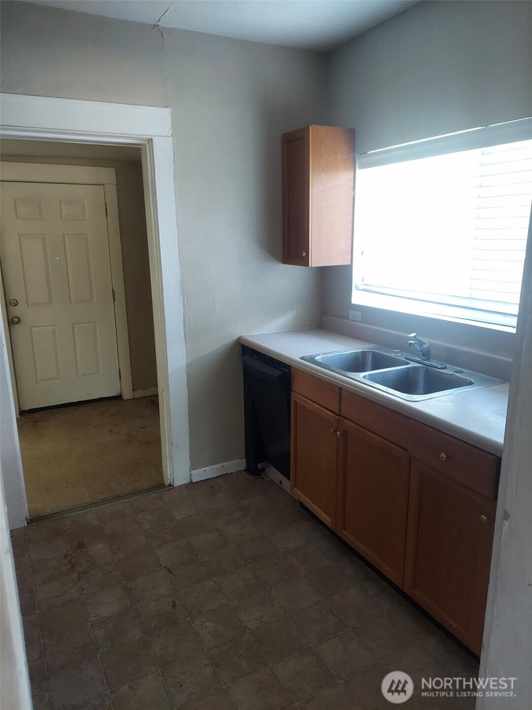 102 N Street Property Photo 19