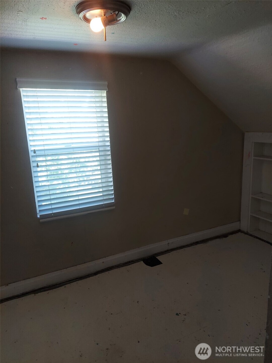102 N Street Property Photo 20