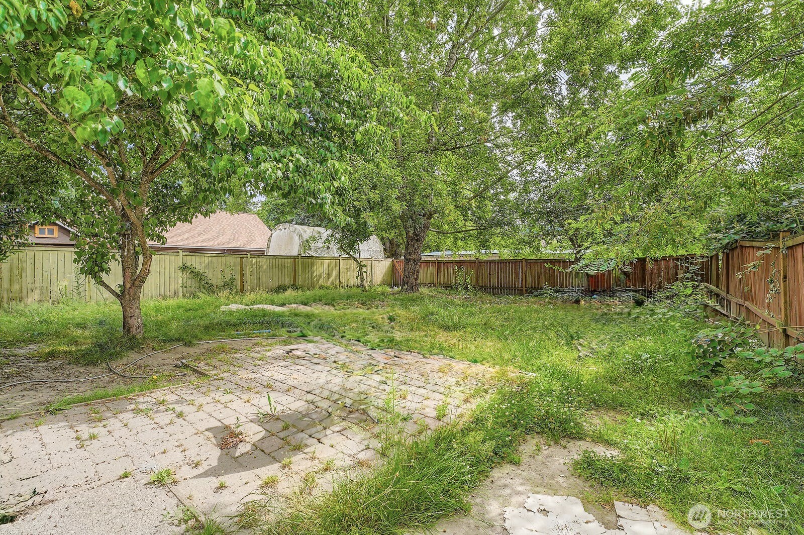 102 N Street Property Photo 22