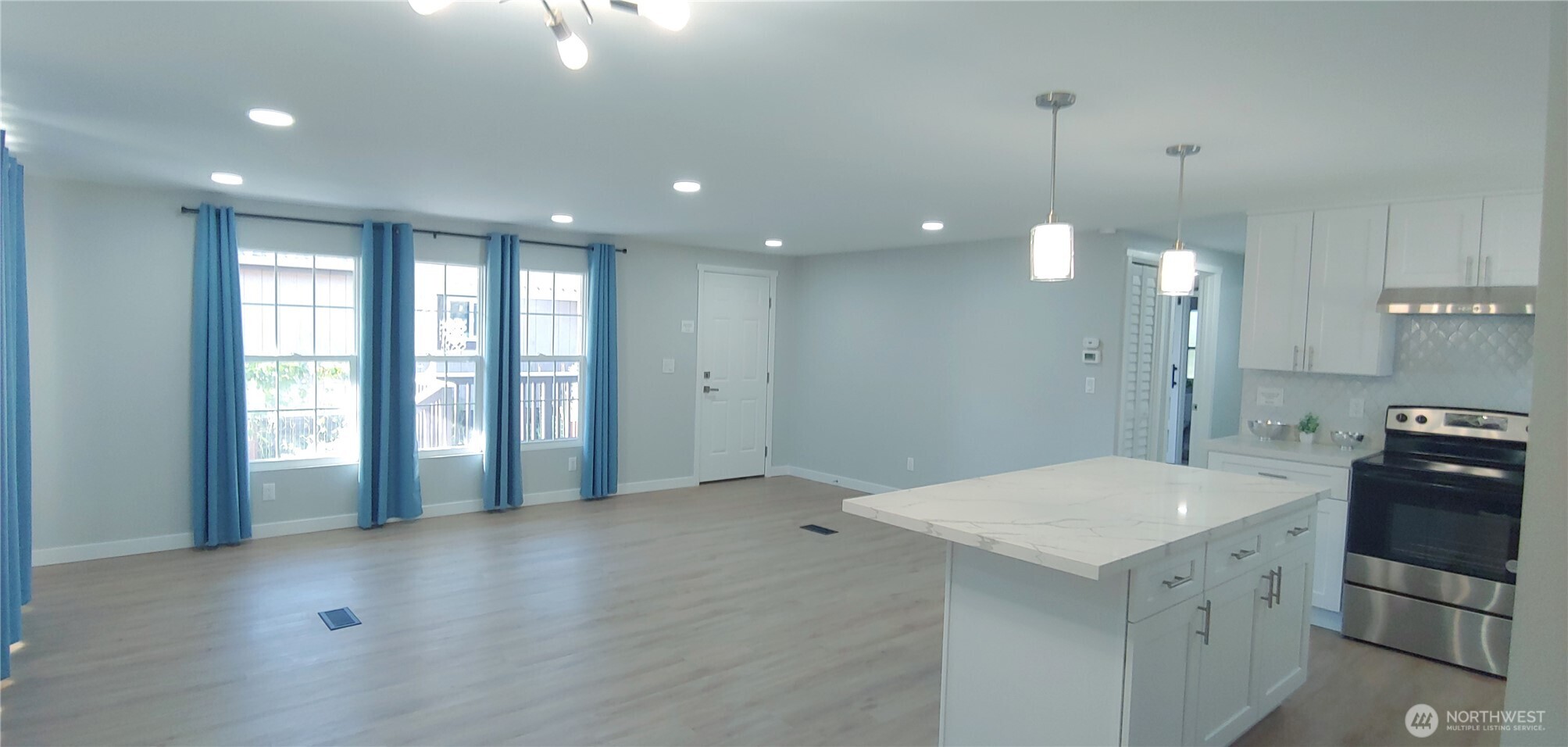 5900 64th Street 6 Property Photo 9