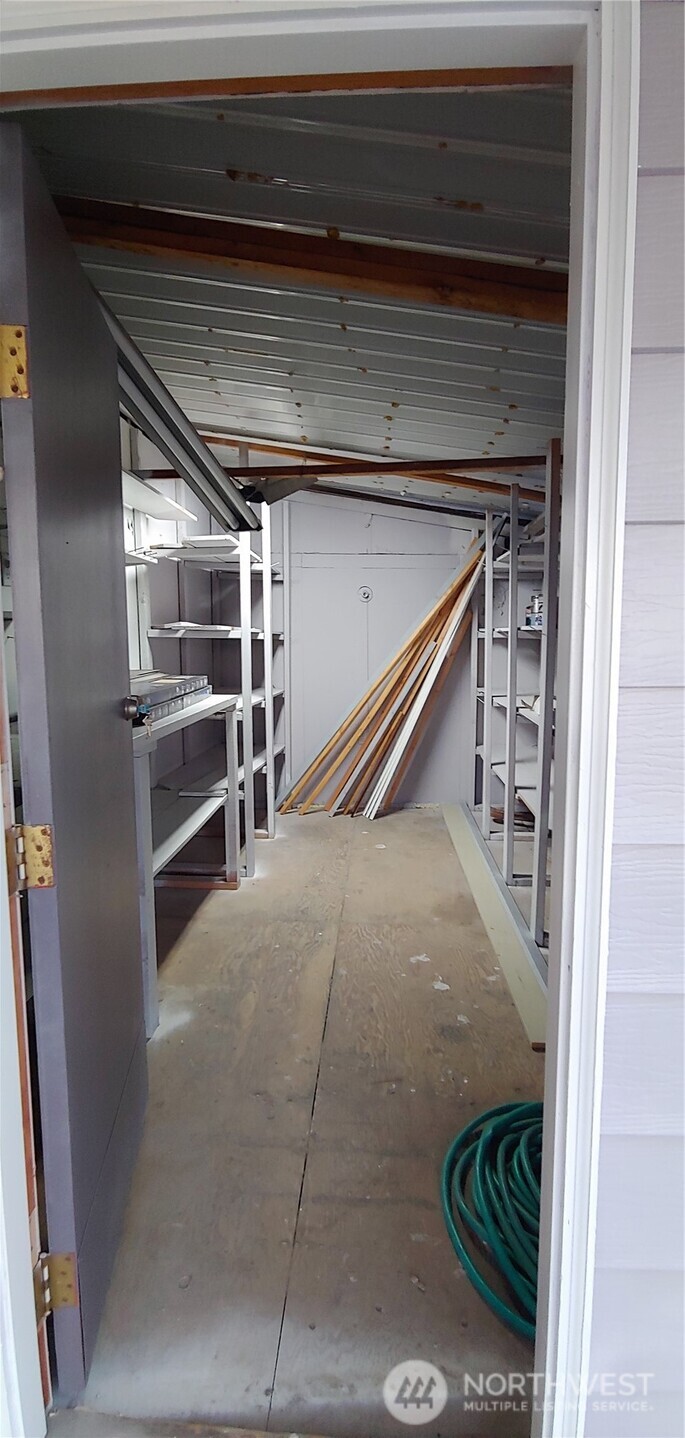 5900 64th Street 6 Property Photo 23