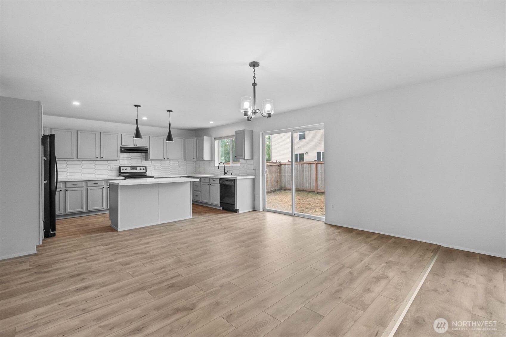 14933 Terra View Street Property Photo 11