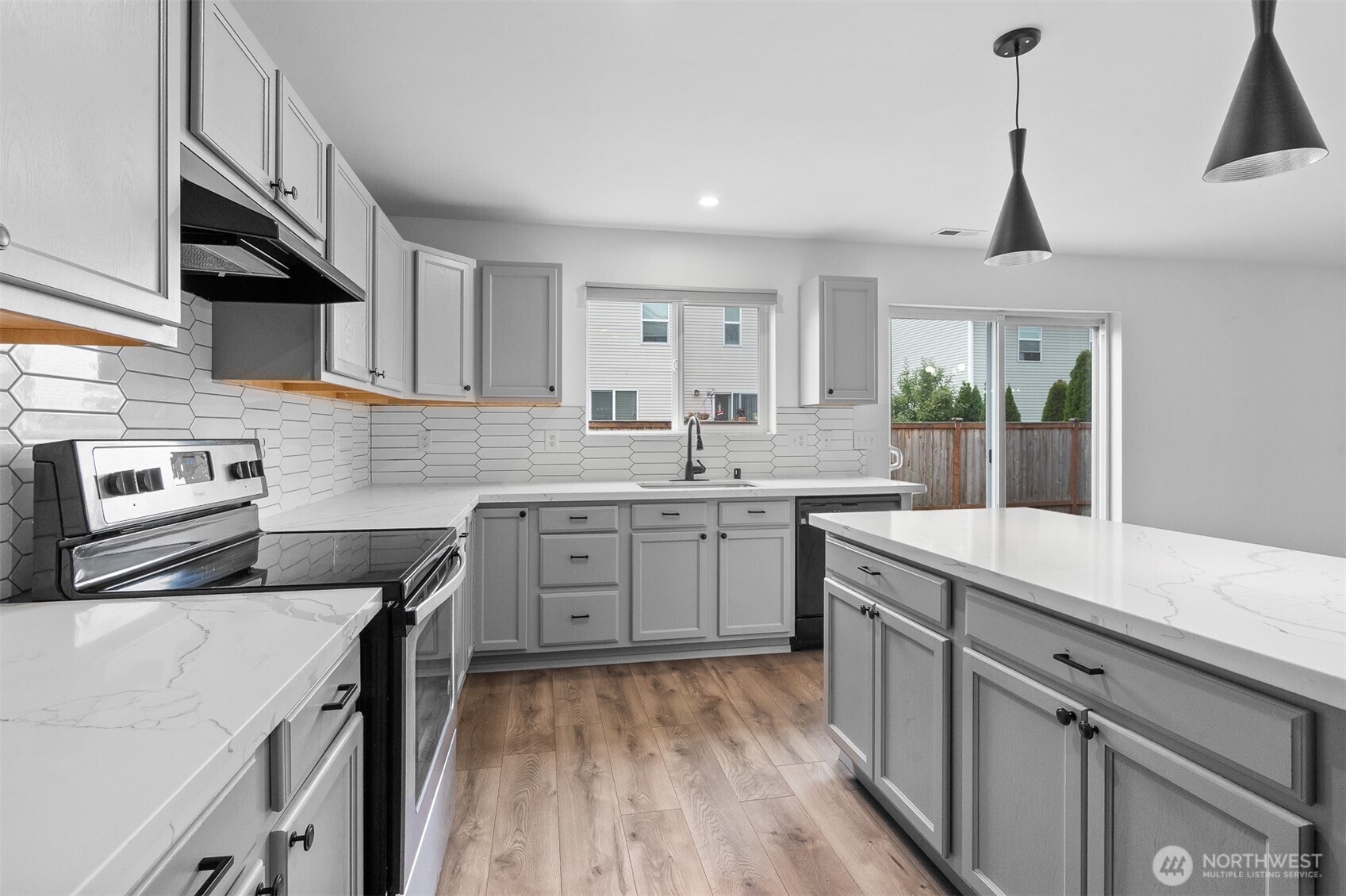 14933 Terra View Street Property Photo 13