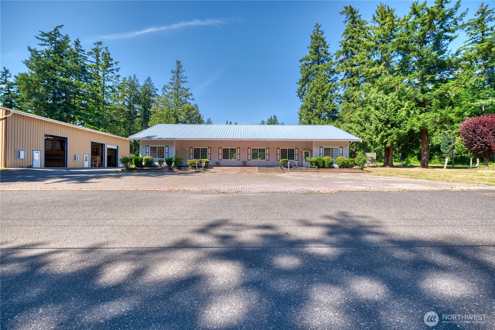 1591 Mckenzie Way Property Photo 3