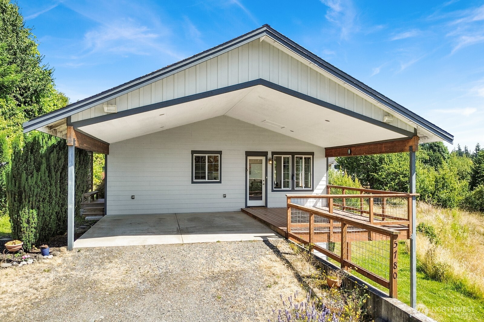 5780 Church Road Property Photo 7