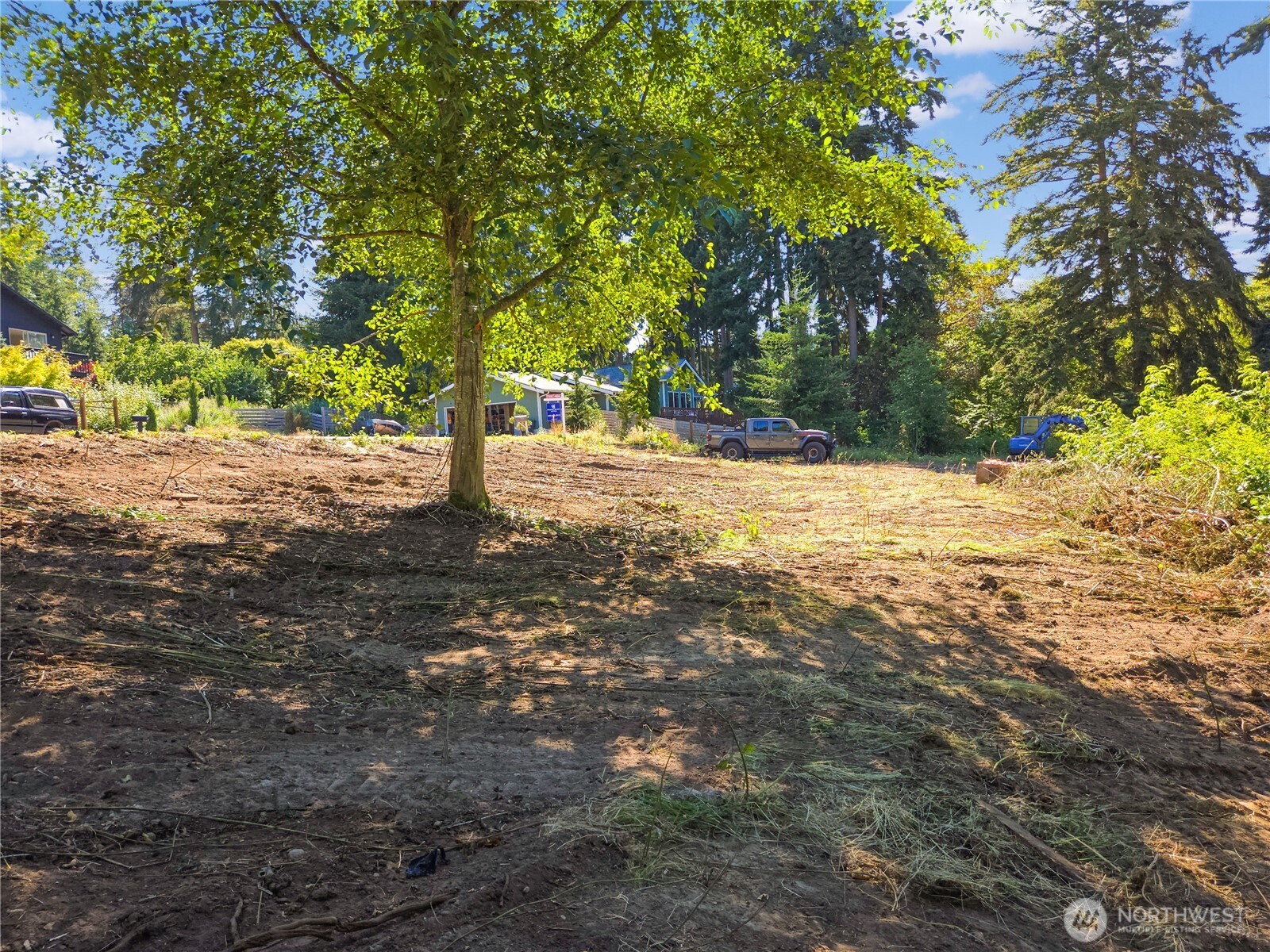 4985 Bakerview Road Property Photo 6