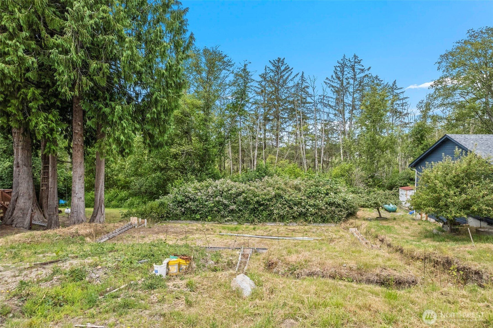 5002 Deception Circle Property Photo 3