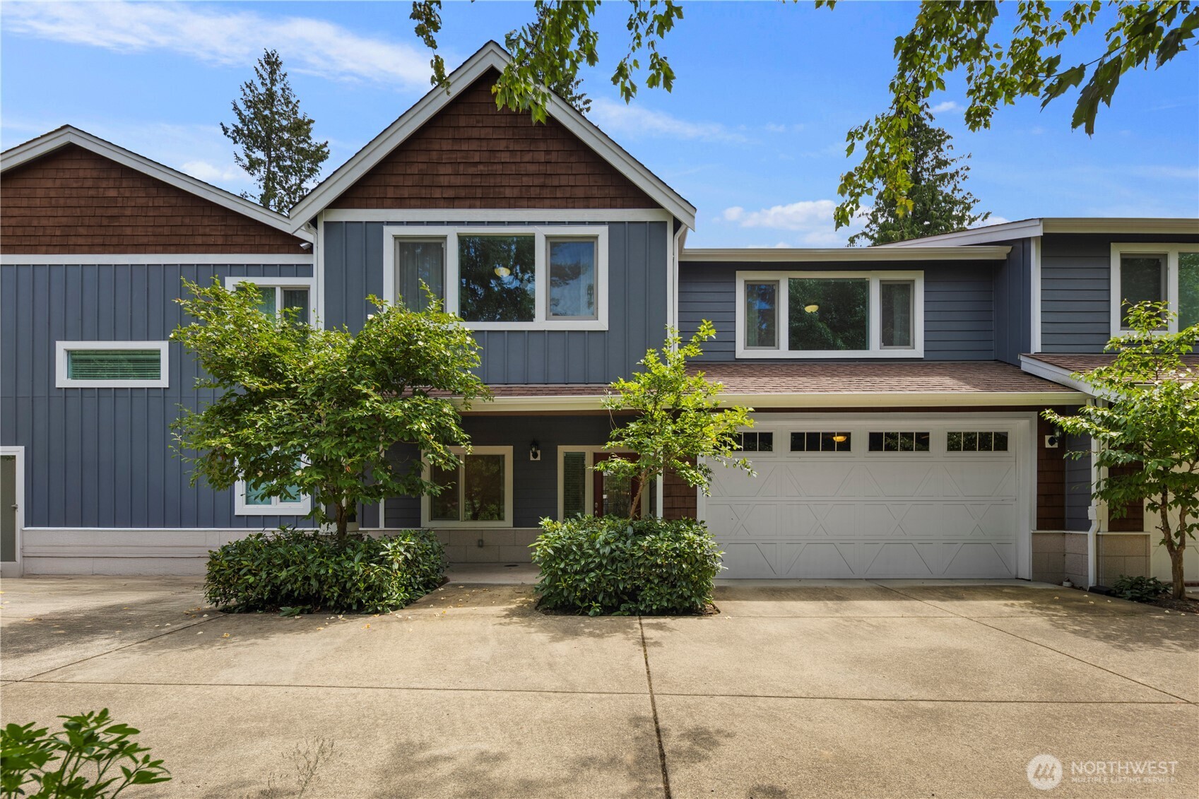10407 Ne 17th Street Property Photo 1
