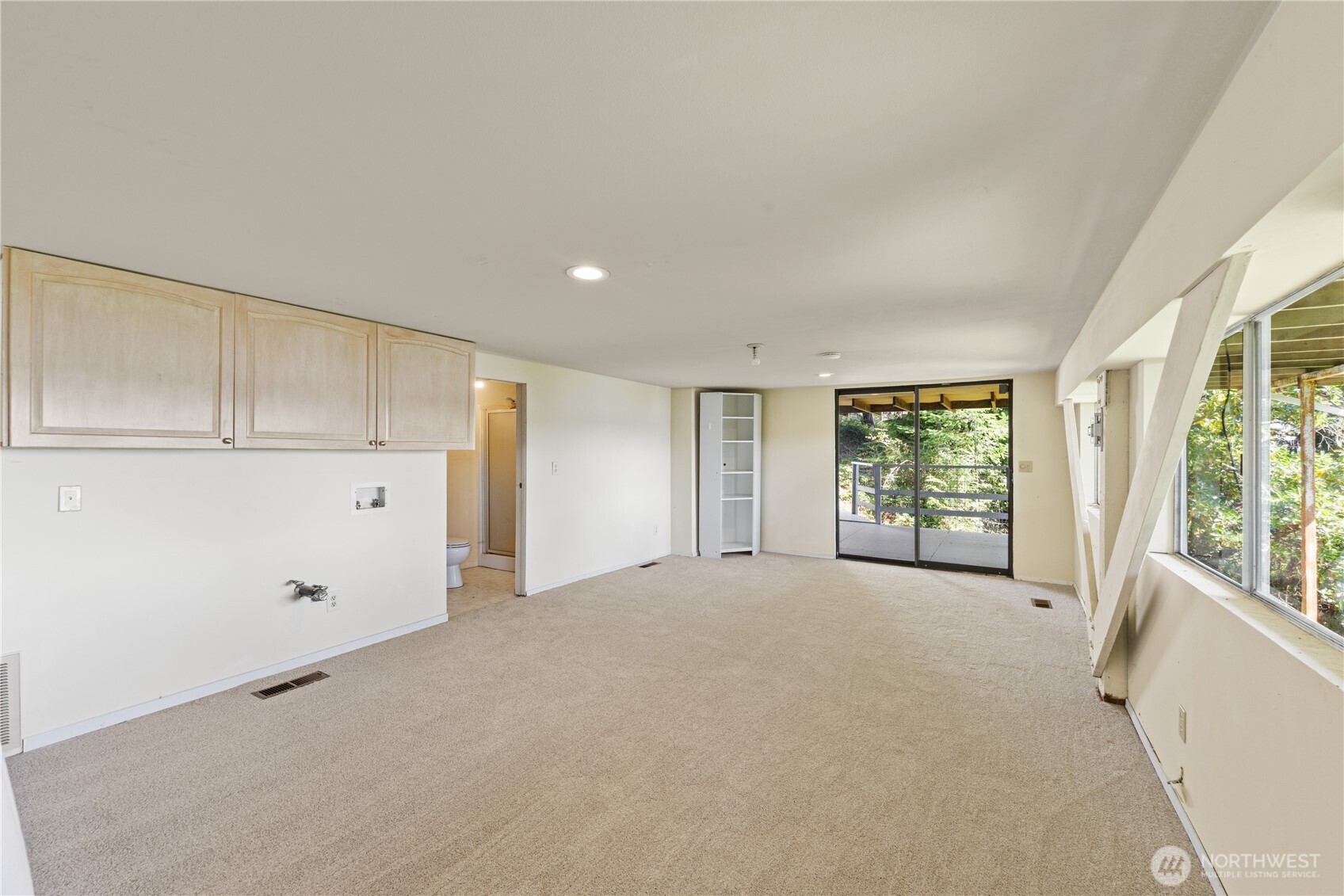 7541 Holiday Boulevard Property Photo 23