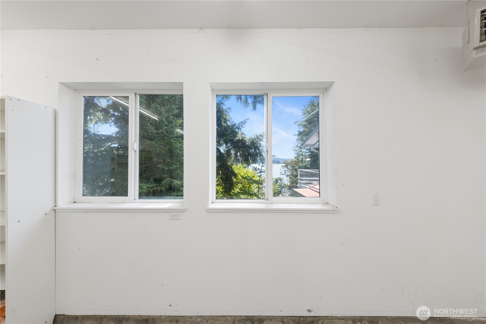 7541 Holiday Boulevard Property Photo 26