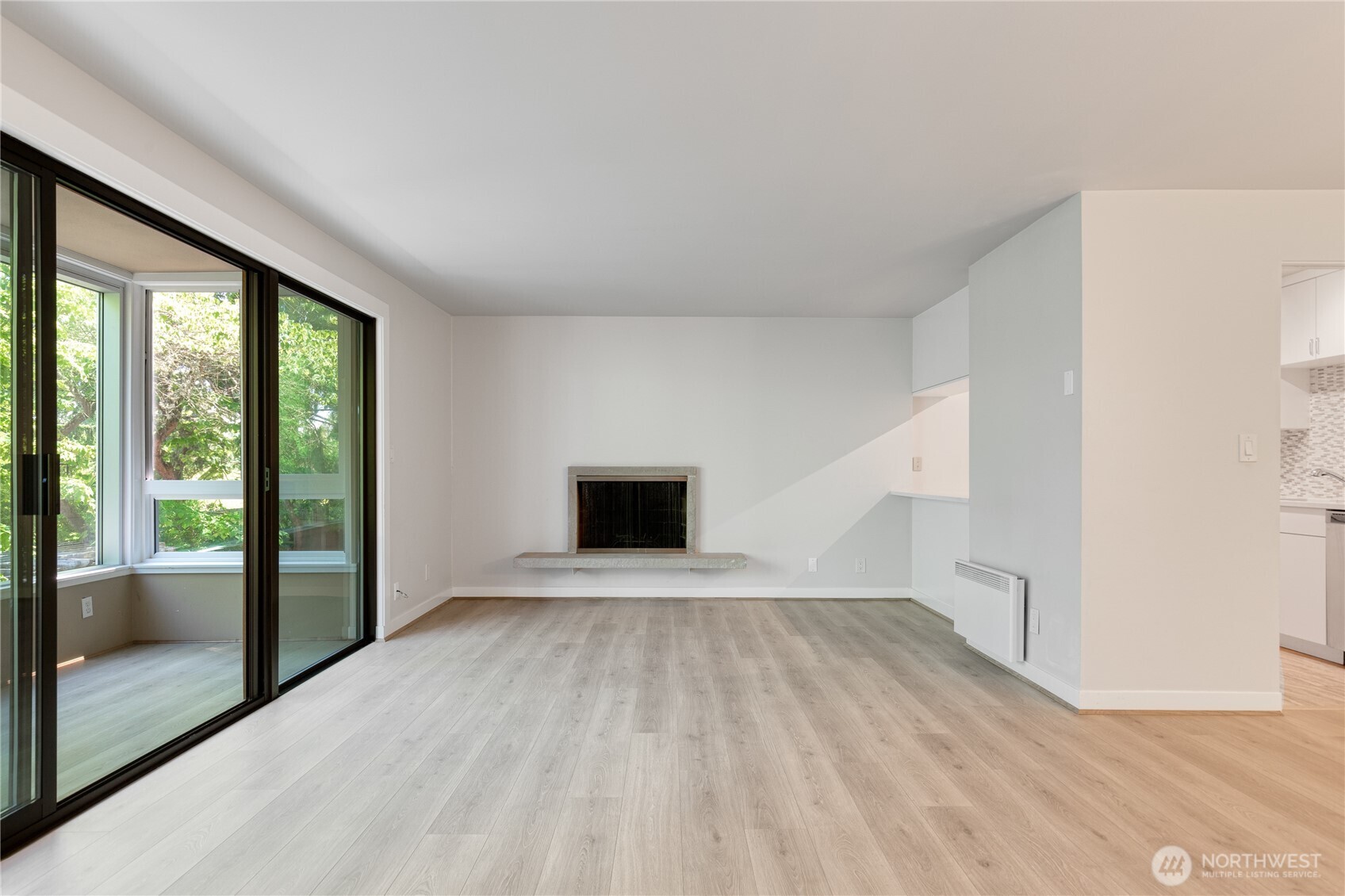 5101 Ne 55th Street 103 Property Photo 9