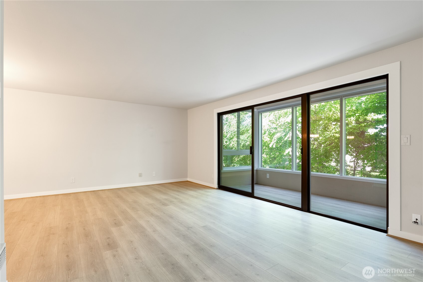 5101 Ne 55th Street 103 Property Photo 17