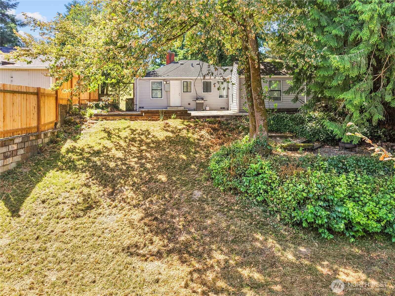 12656 74th Place Property Photo 33