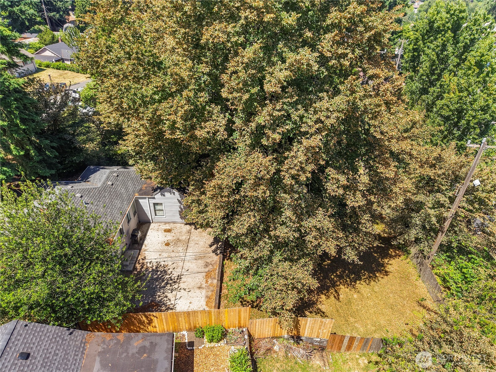 12656 74th Place Property Photo 38