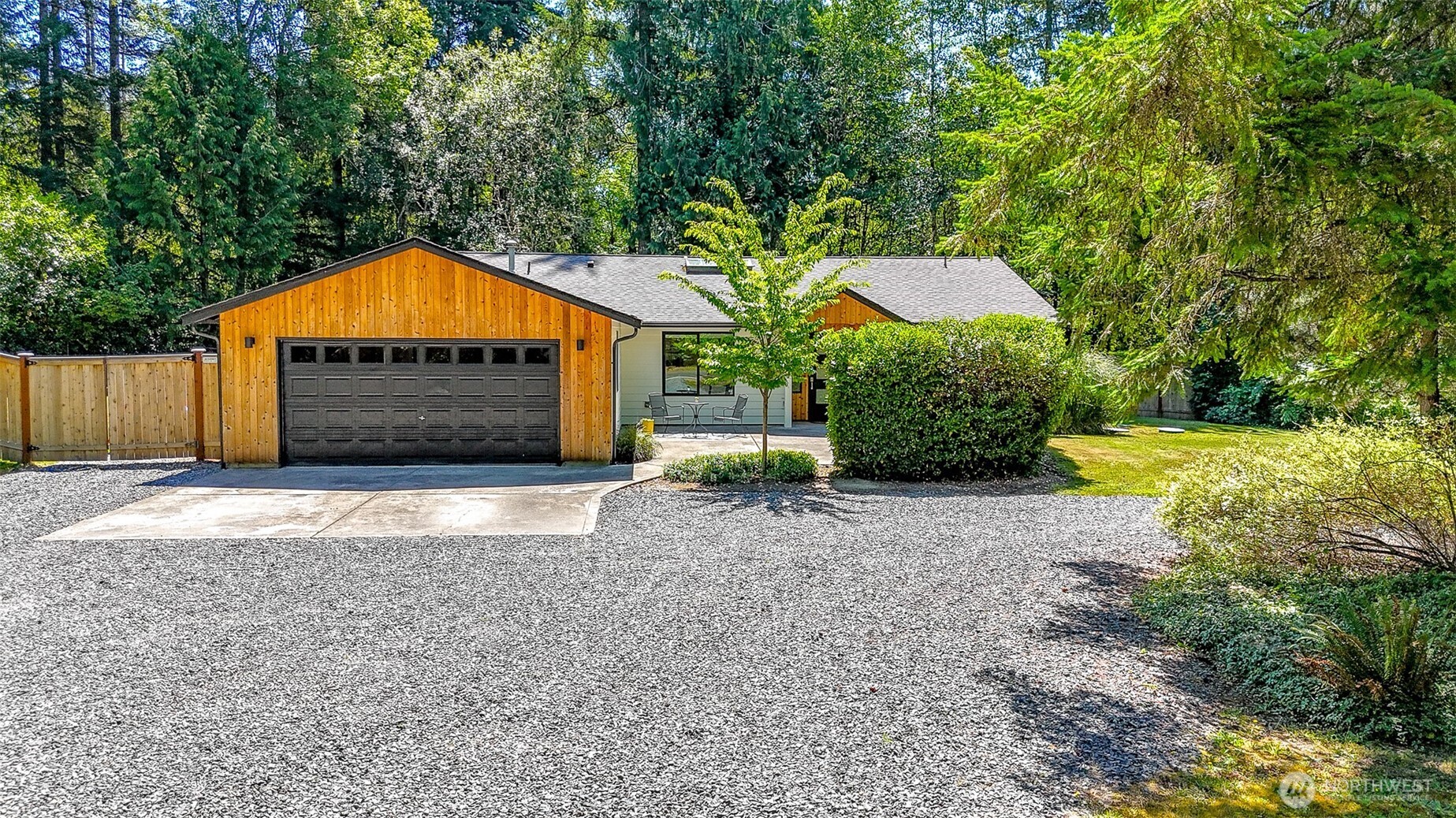 5120 Puget Road Property Photo 1