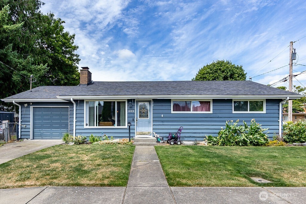 403 Simons Avenue Property Photo 1