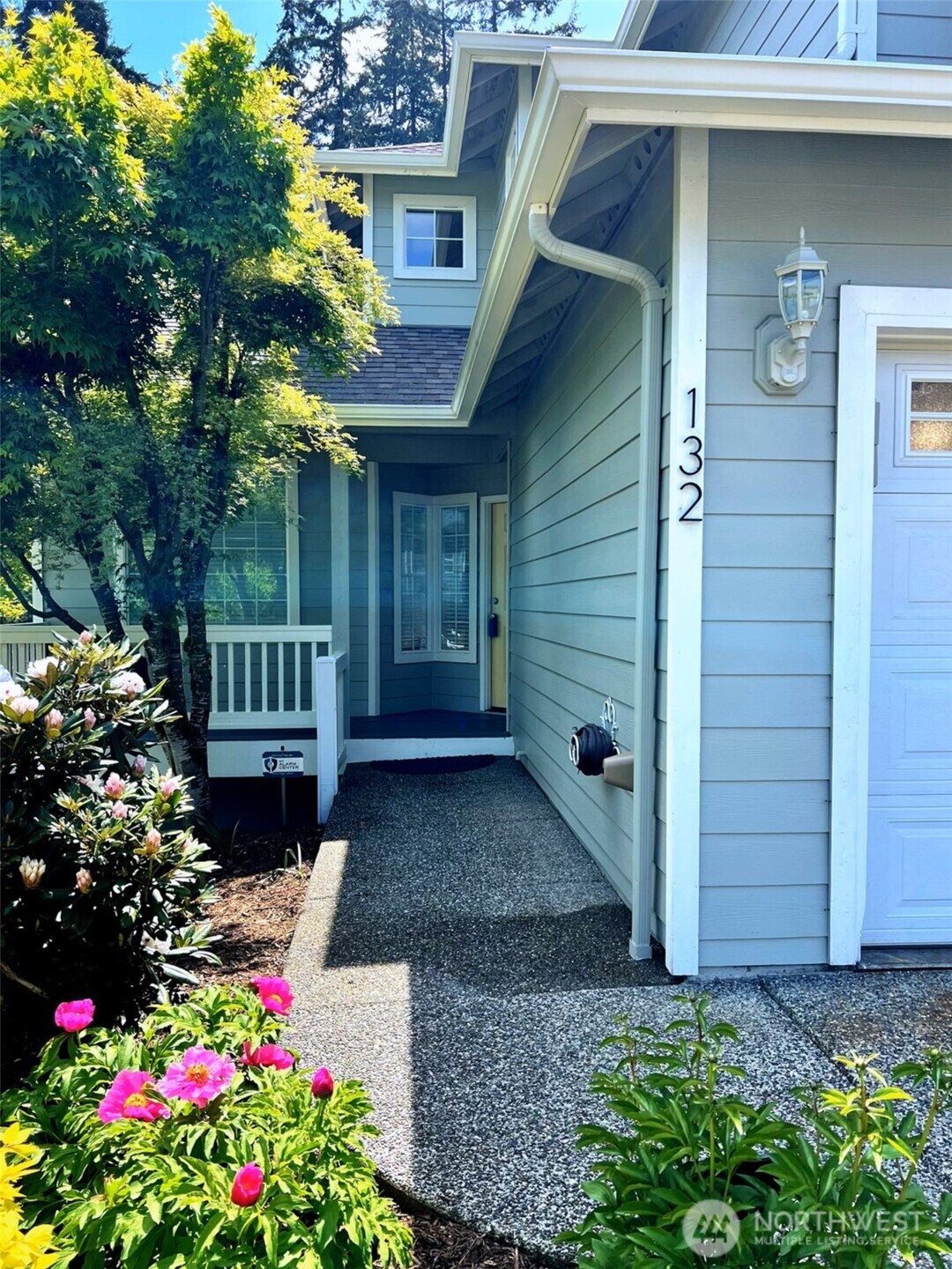 132 170th Place Property Photo 2