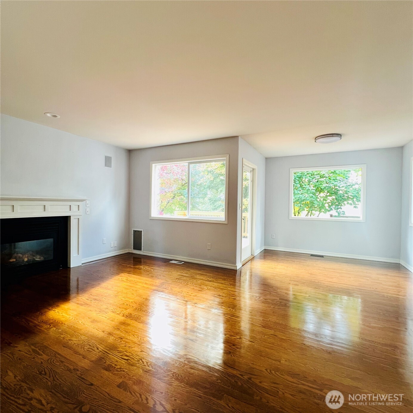 132 170th Place Property Photo 12