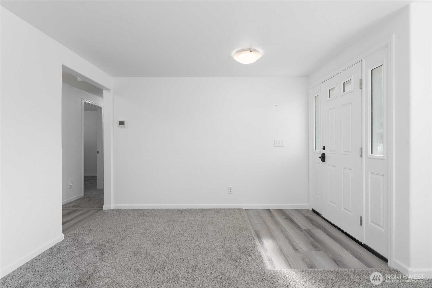 2112 S Crestmont Drive Property Photo 10