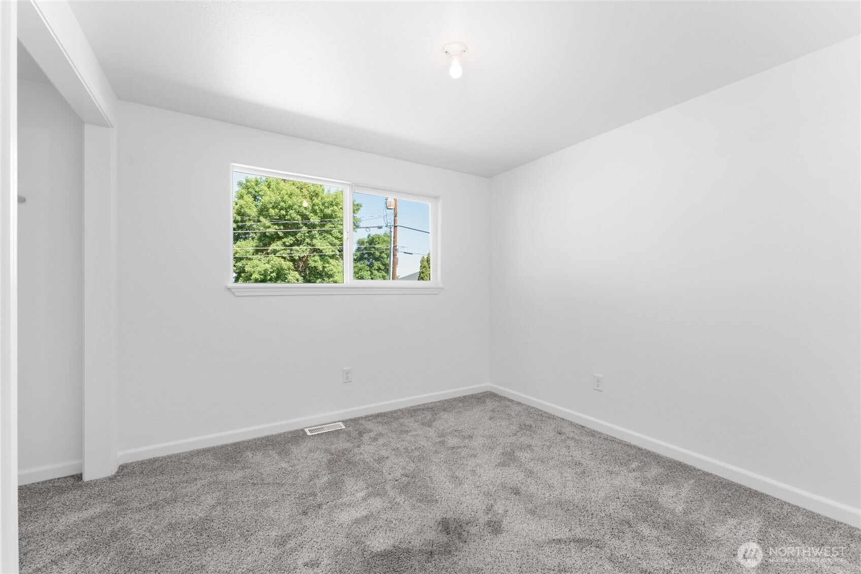 2112 S Crestmont Drive Property Photo 20