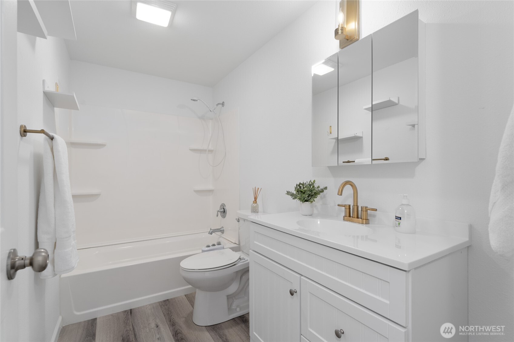 2112 S Crestmont Drive Property Photo 22