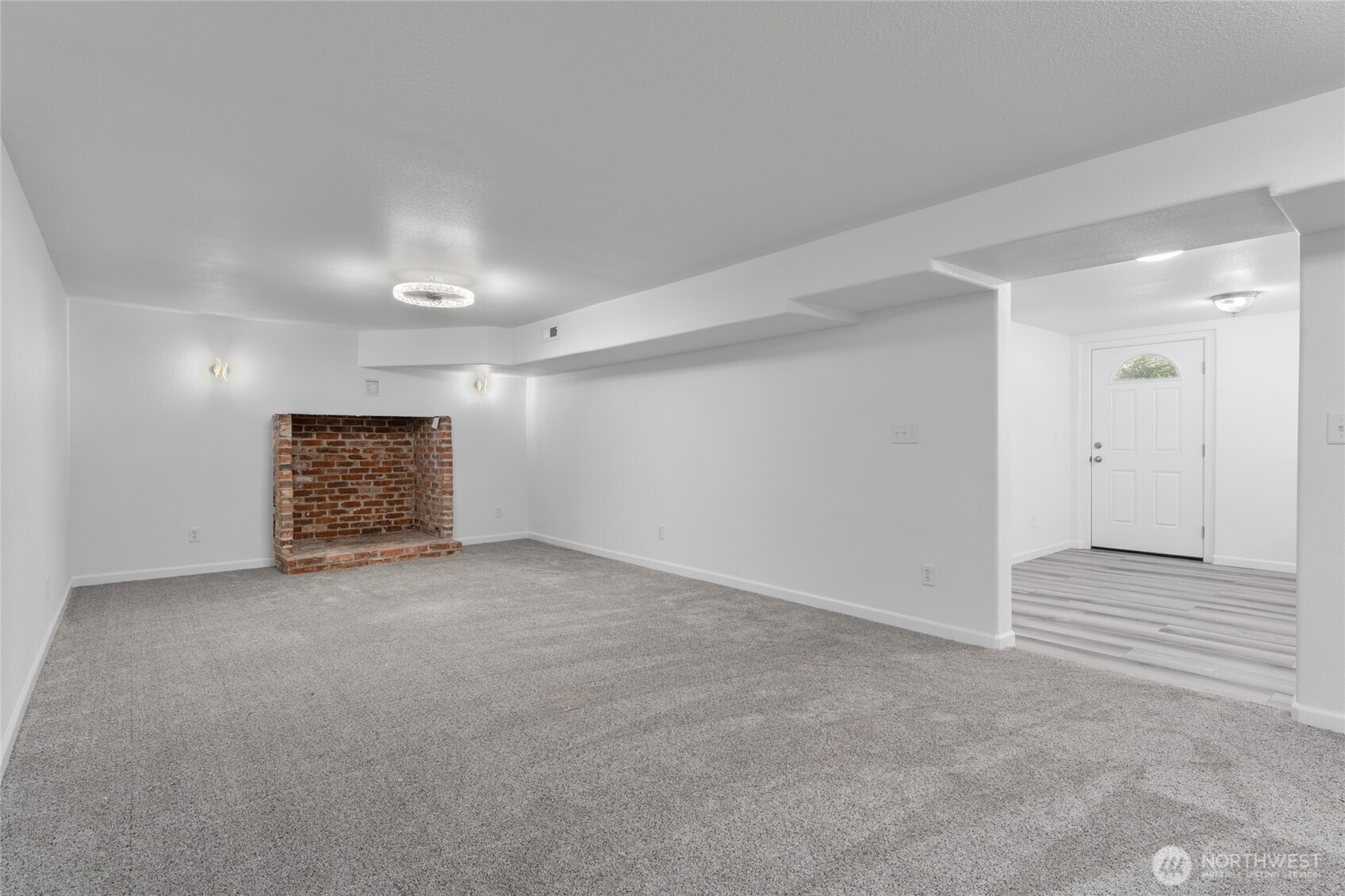 2112 S Crestmont Drive Property Photo 29