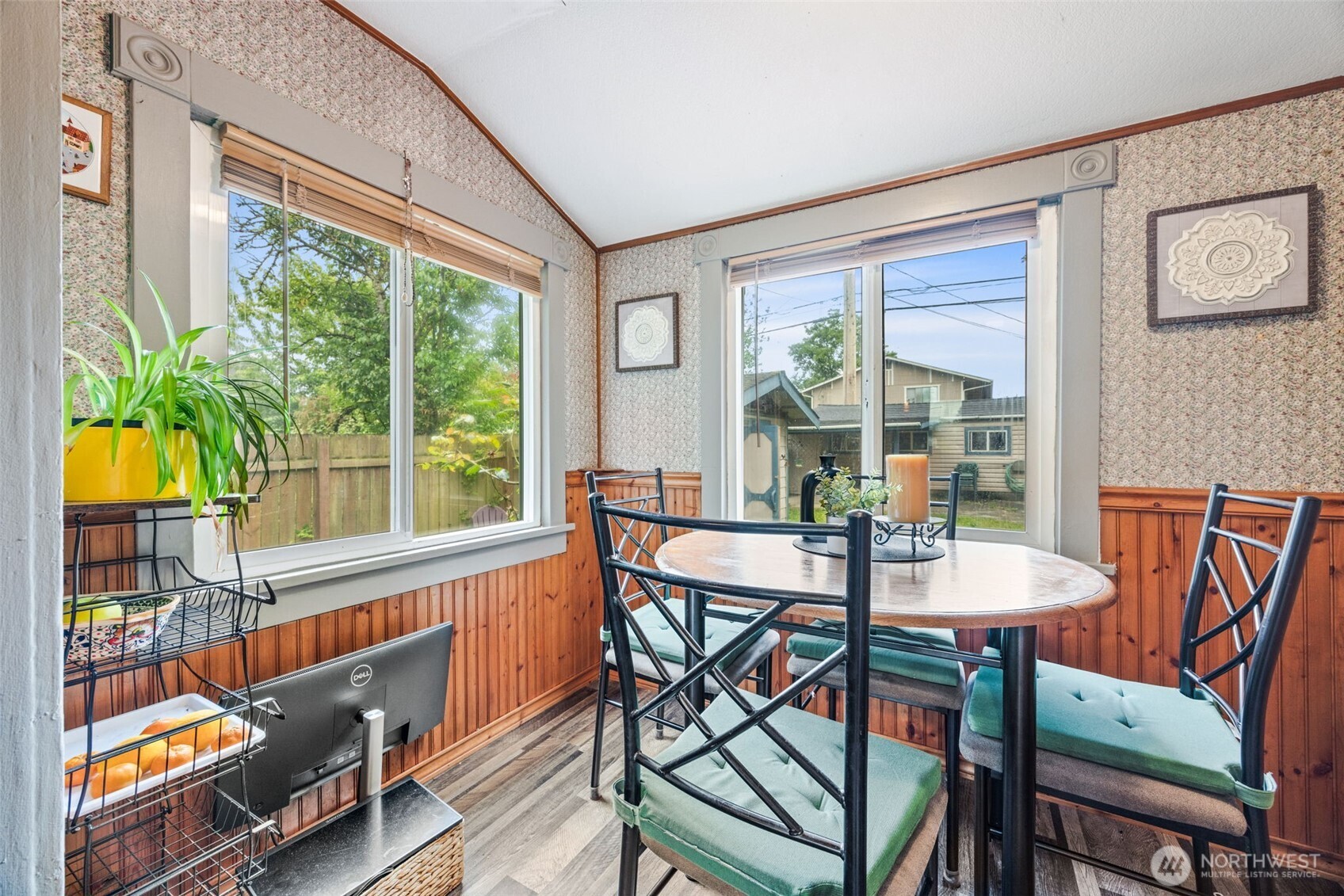 1522 Chestnut Street Property Photo 9