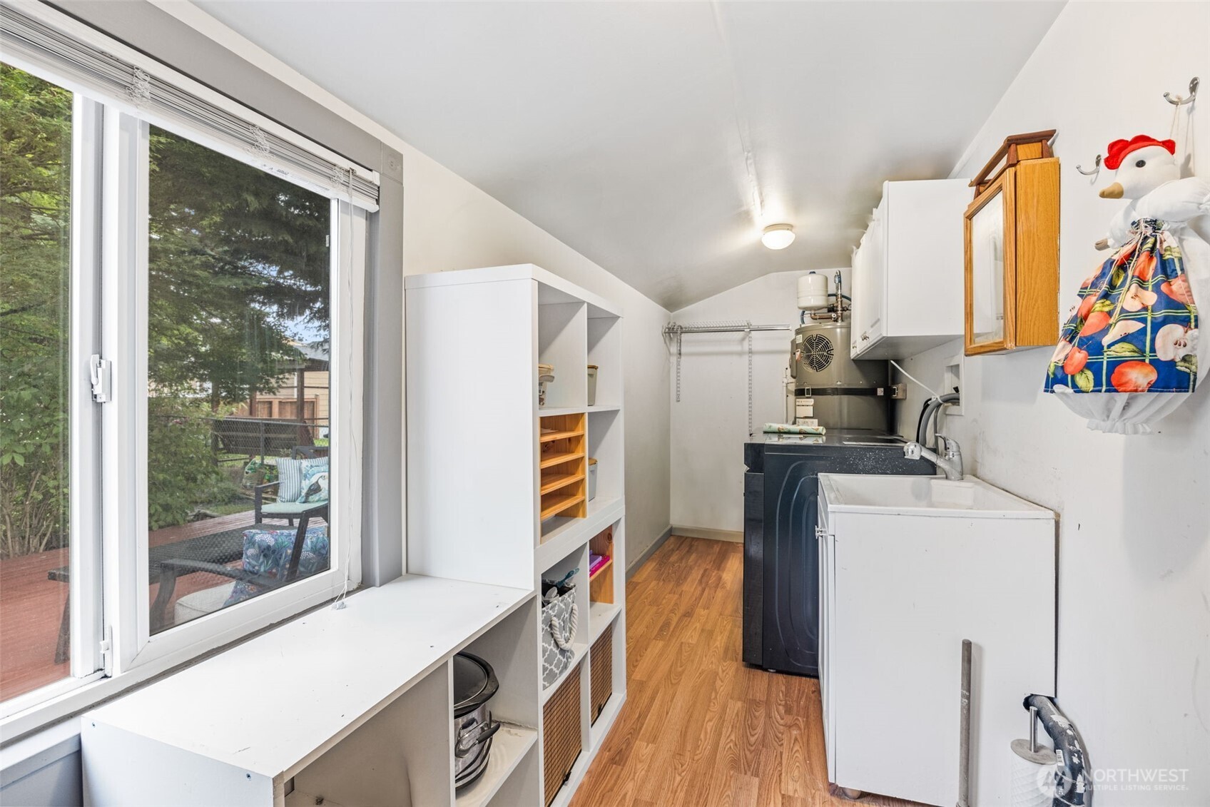 1522 Chestnut Street Property Photo 15
