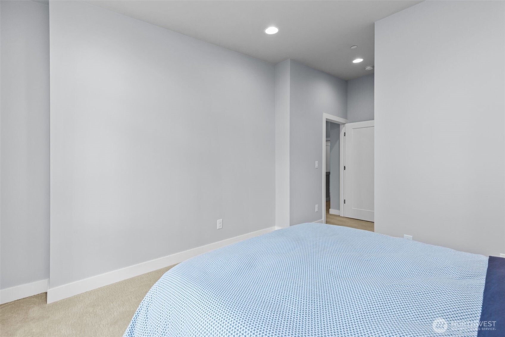 4040 129th Court 18 Property Photo 25