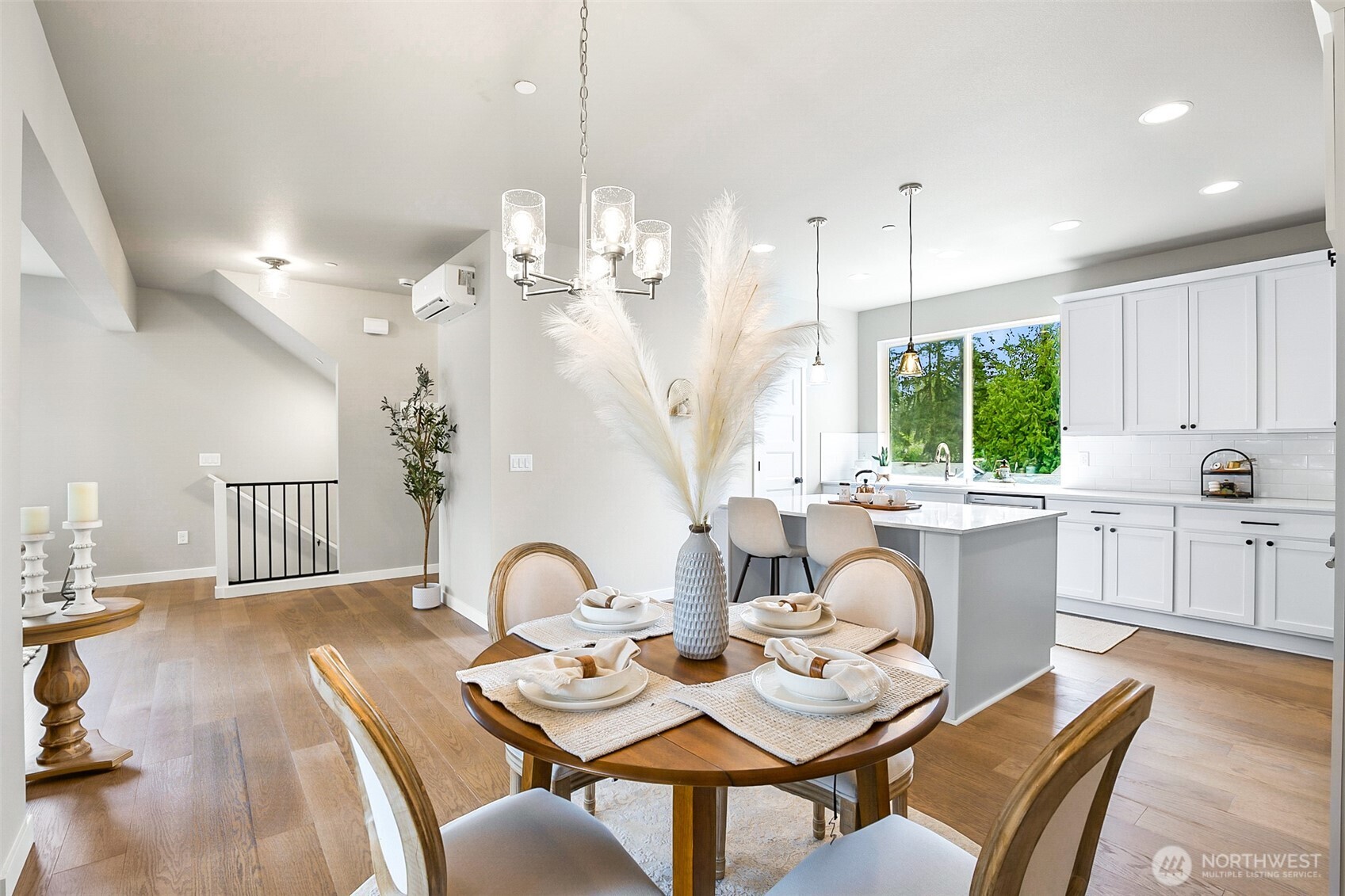 13121 21st Court Property Photo 13