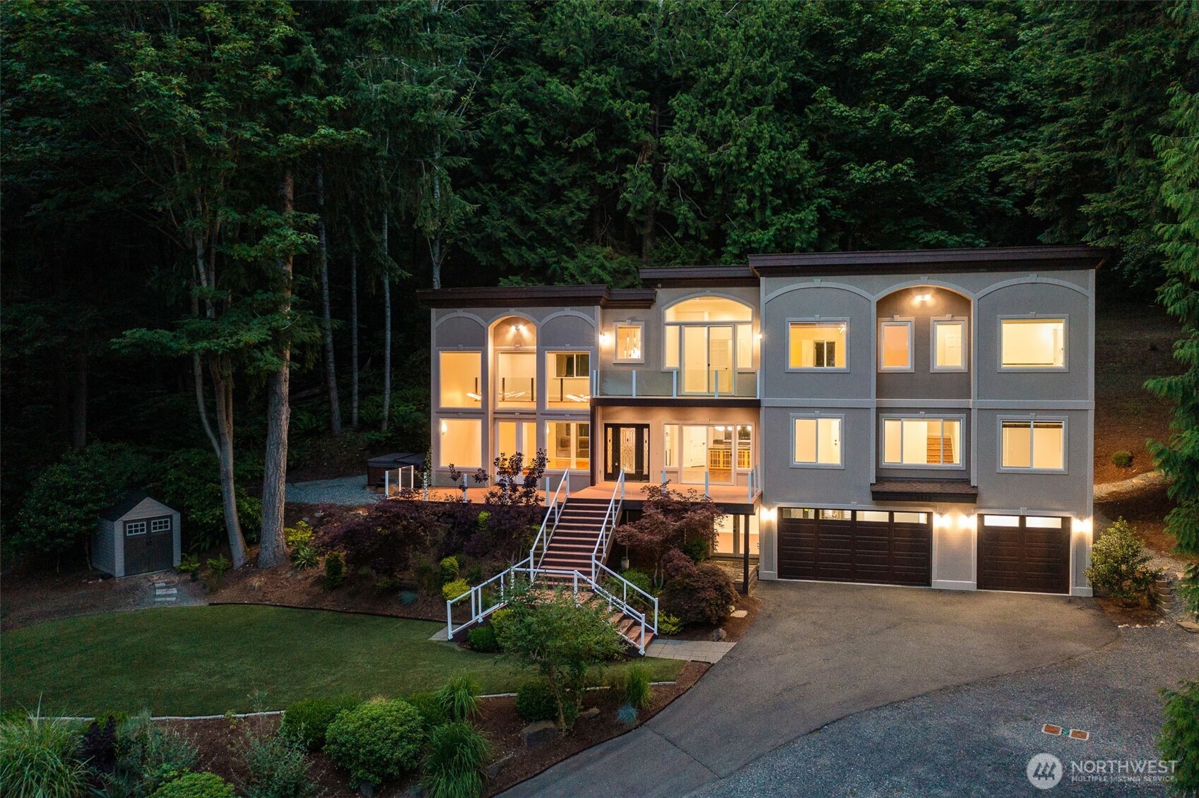 2848 E Lake Sammamish Parkway Property Photo 1