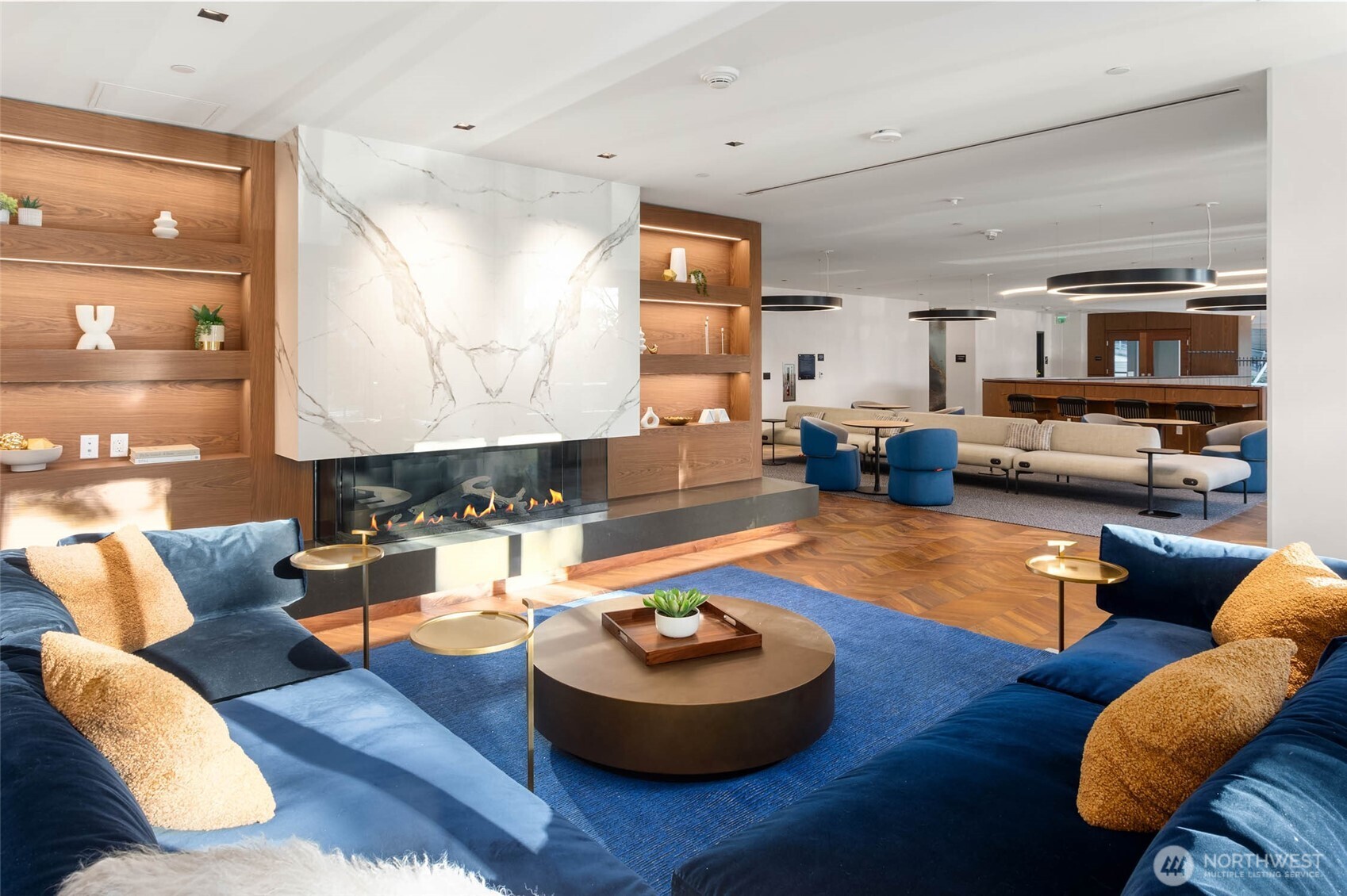 800 Columbia Street 1009 Property Photo 25