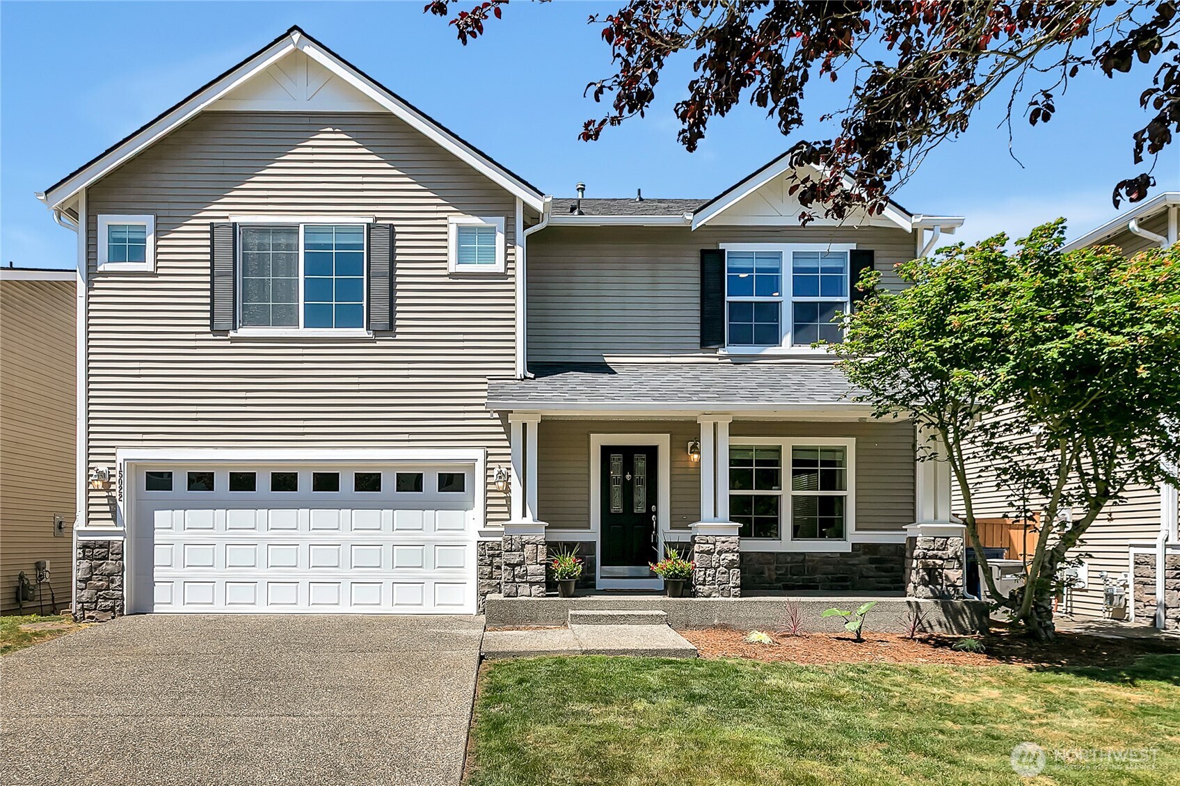 15022 38th Drive Property Photo 1