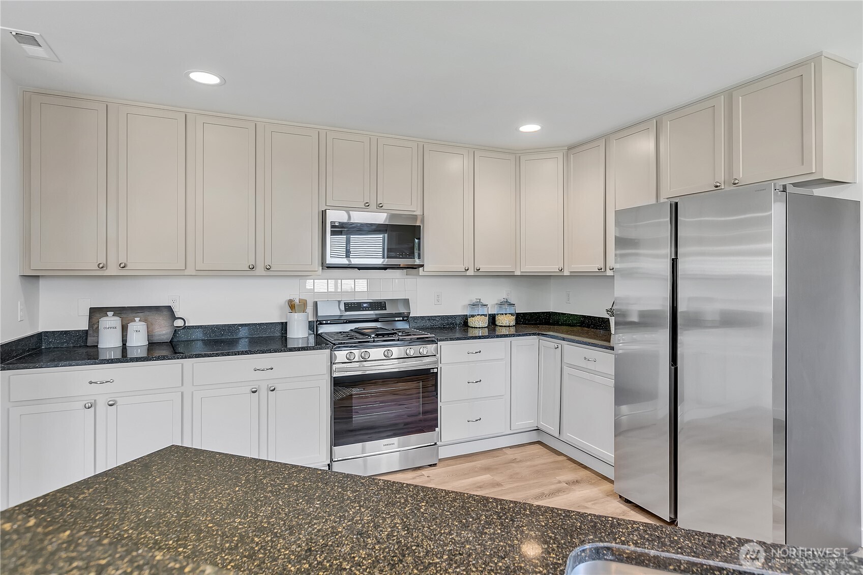 15022 38th Drive Property Photo 16