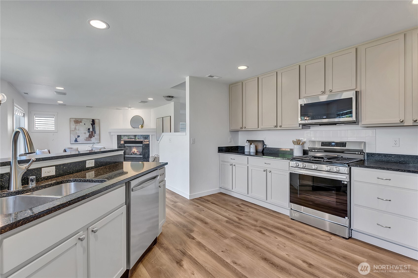 15022 38th Drive Property Photo 17