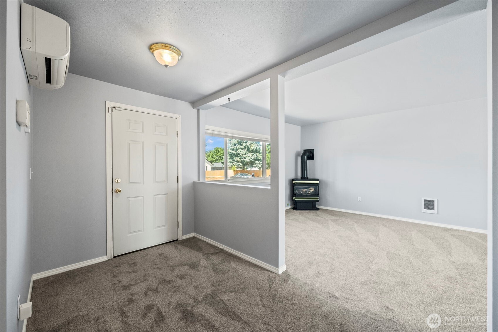 610 128th Street Property Photo 5