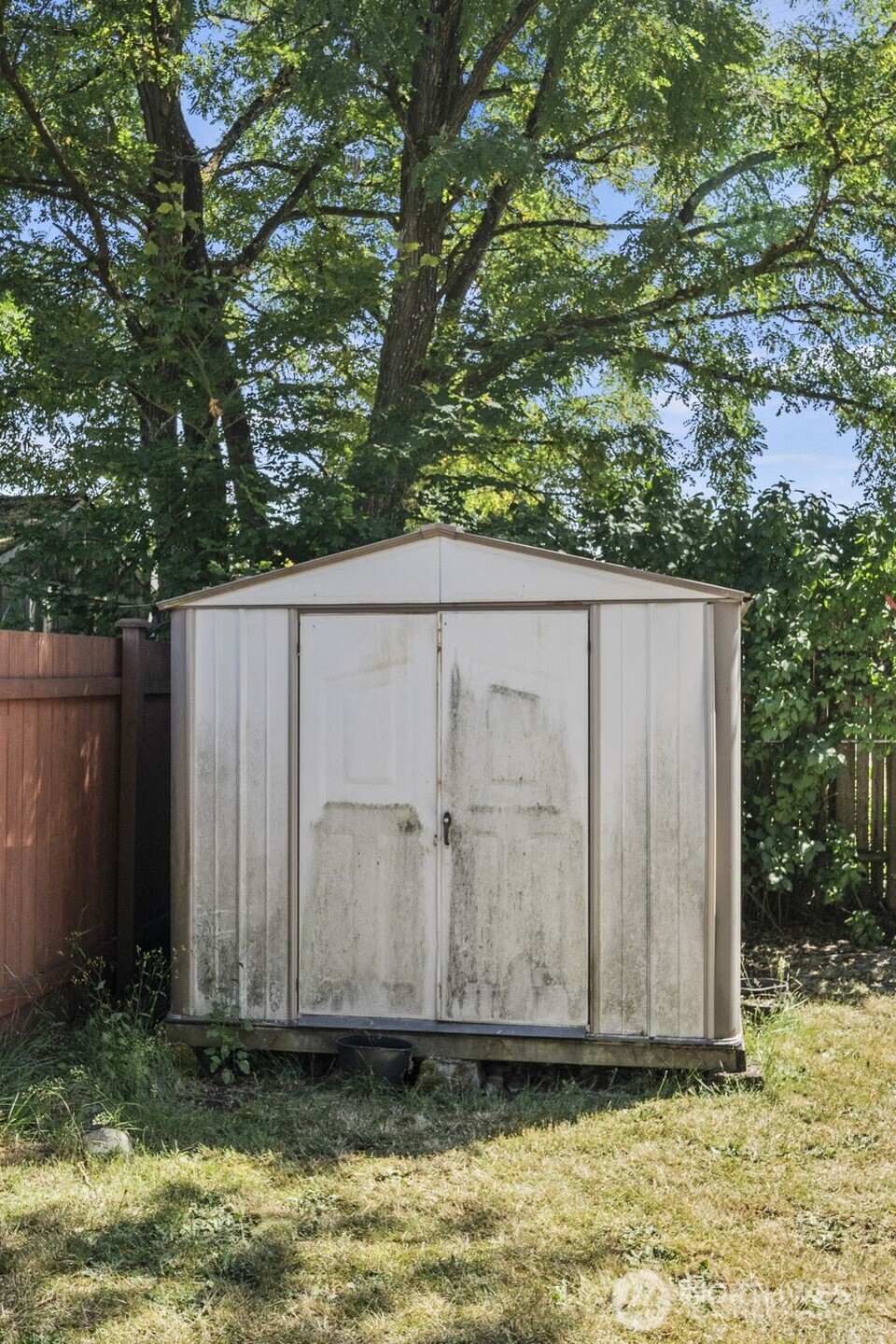 610 128th Street Property Photo 30