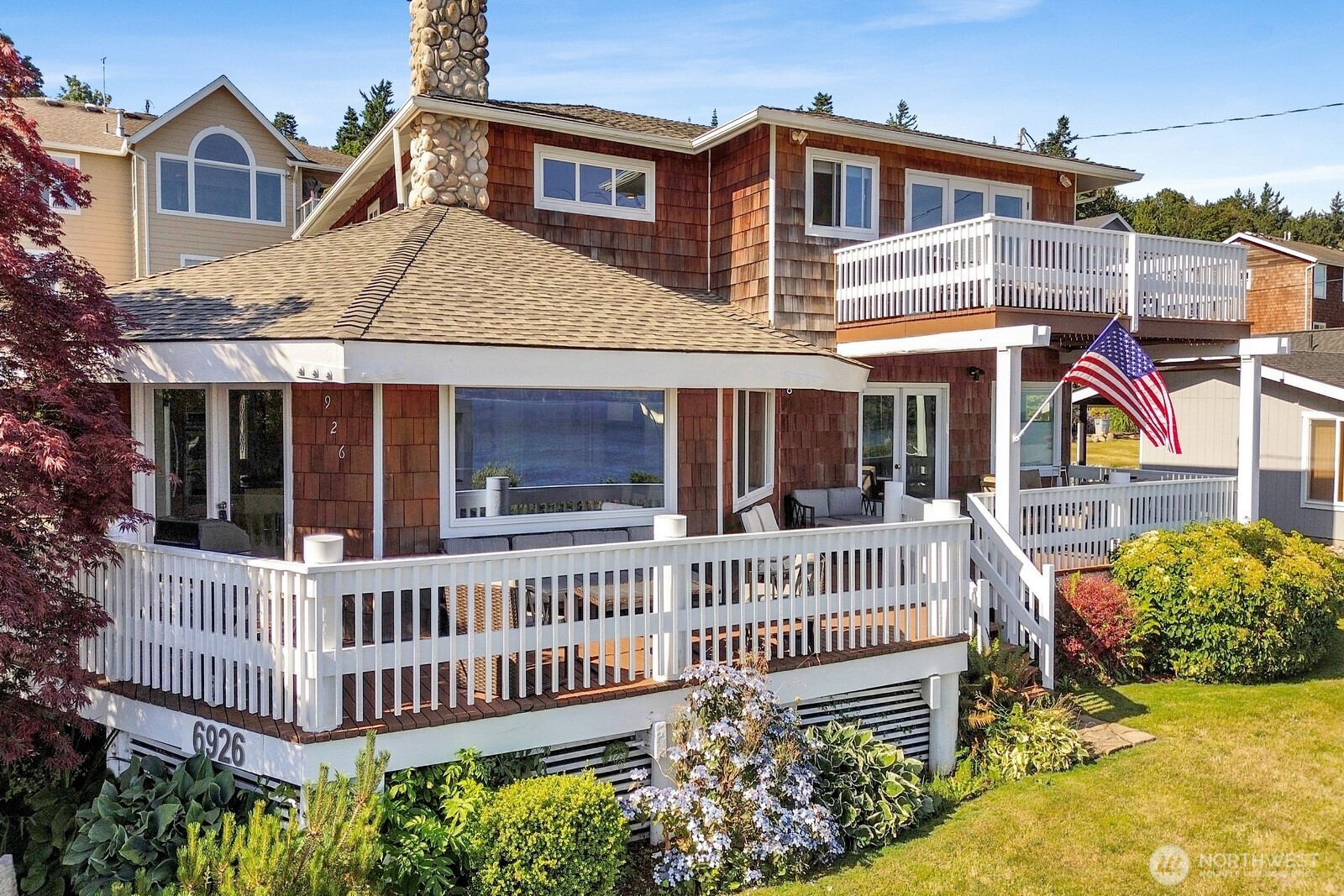 6926 Holeman Avenue Property Photo 1