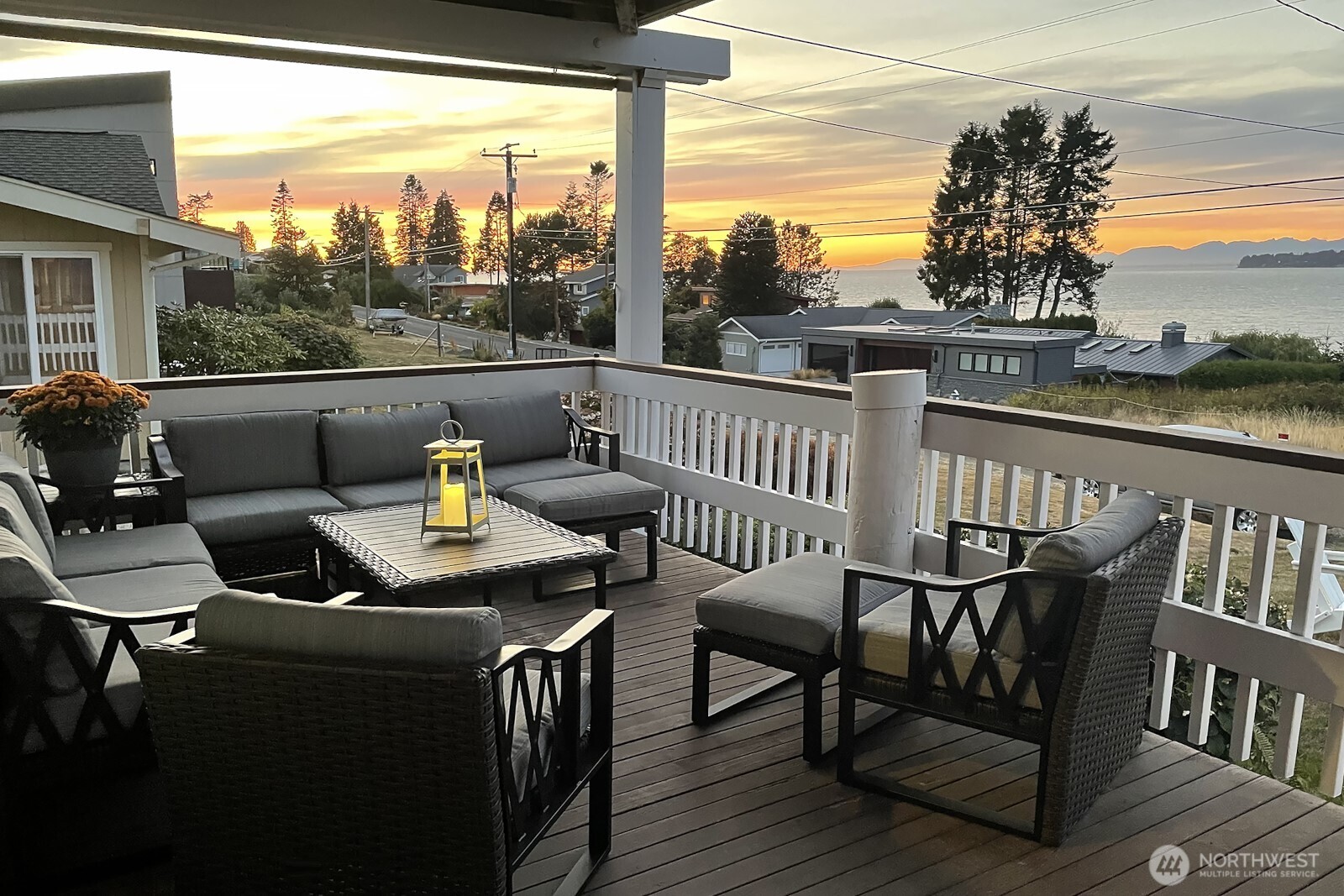 6926 Holeman Avenue Property Photo 8