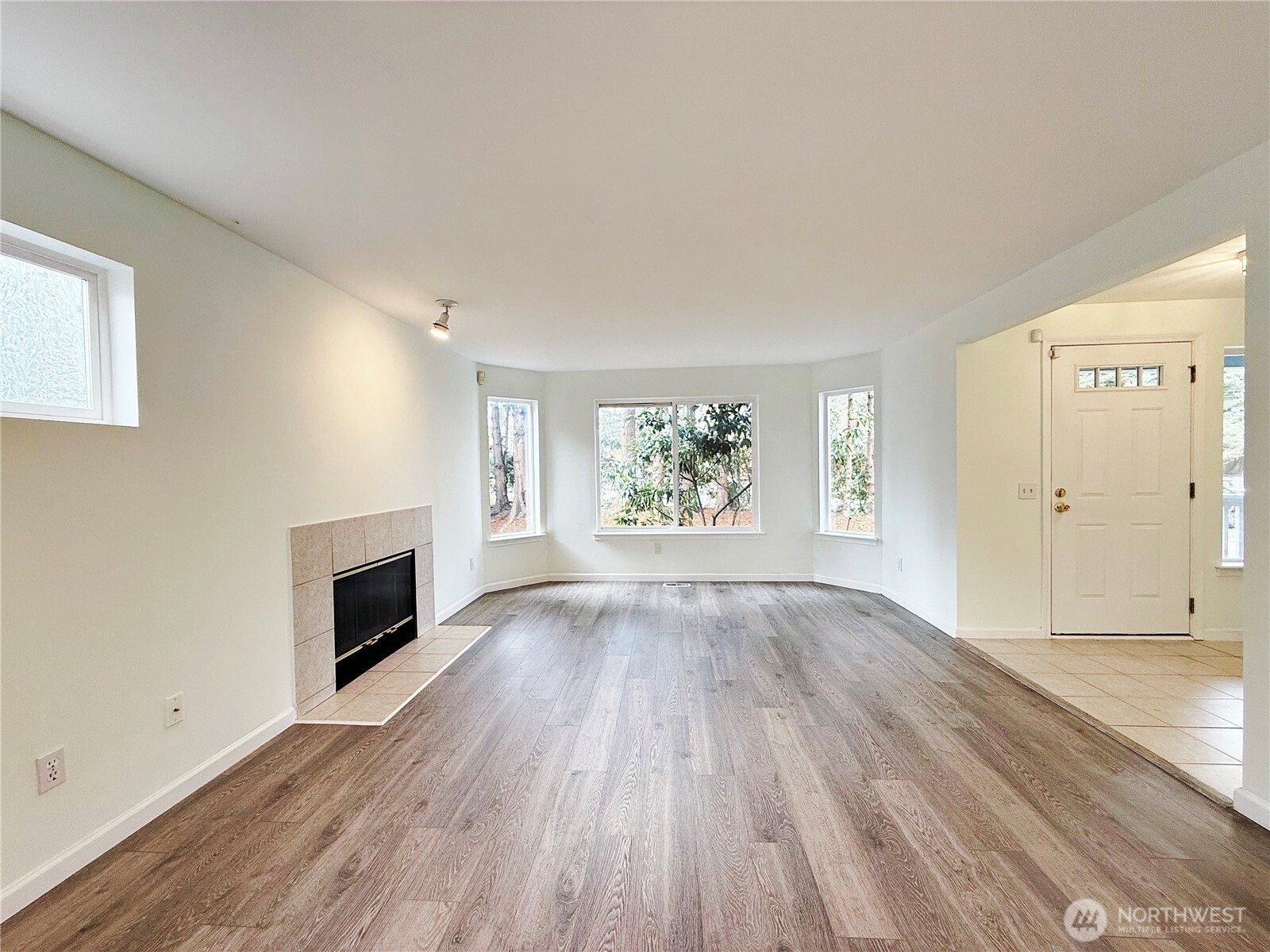 2609 Sw Holden Street Property Photo 7