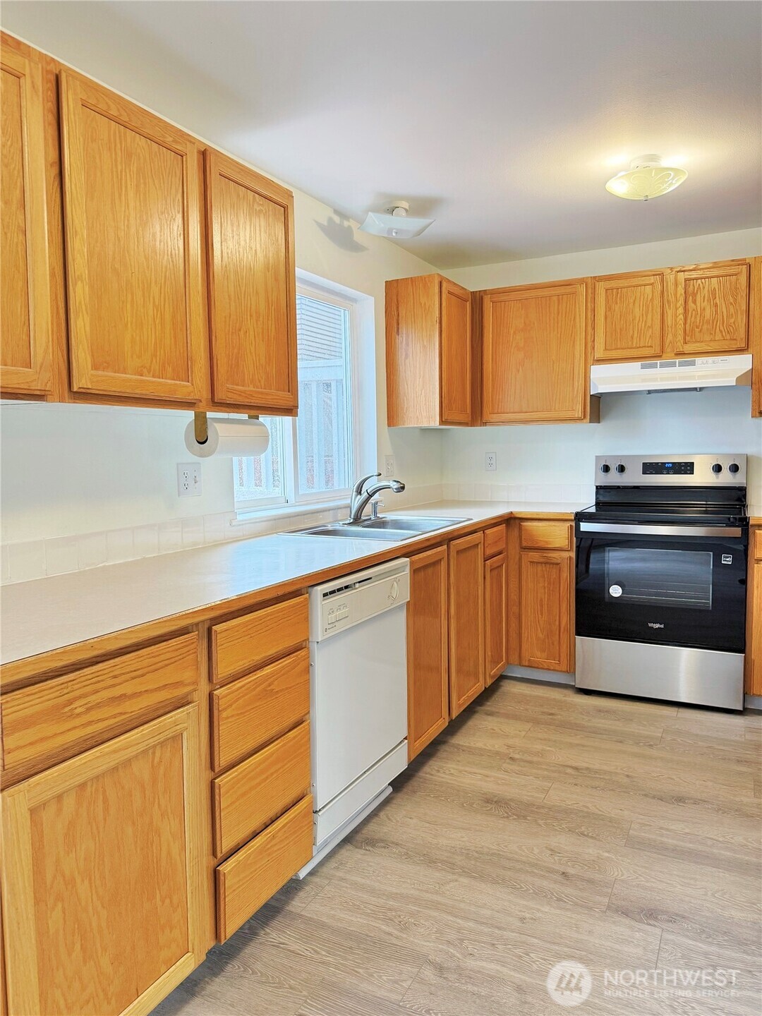 2609 Sw Holden Street Property Photo 9