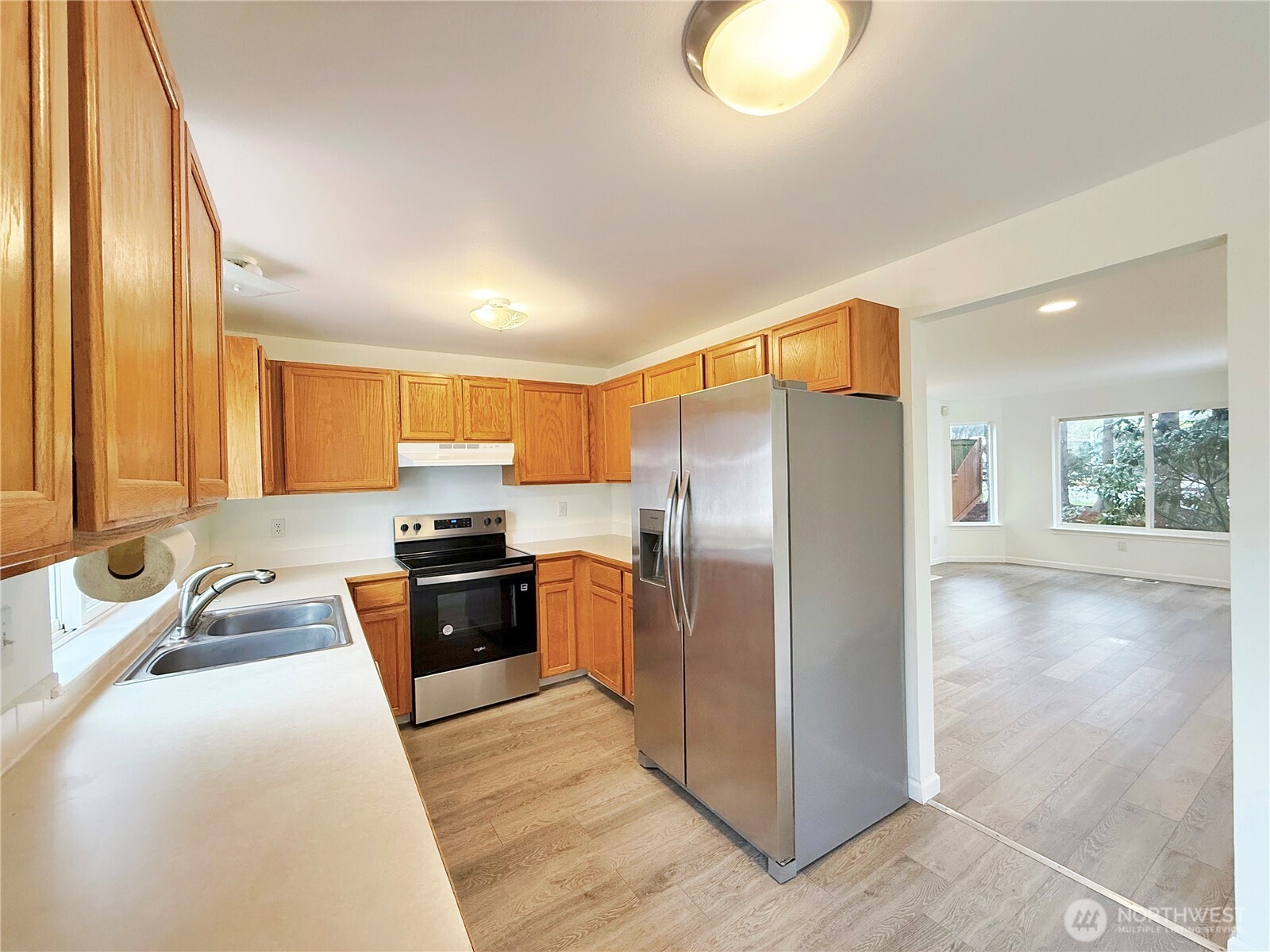 2609 Sw Holden Street Property Photo 10