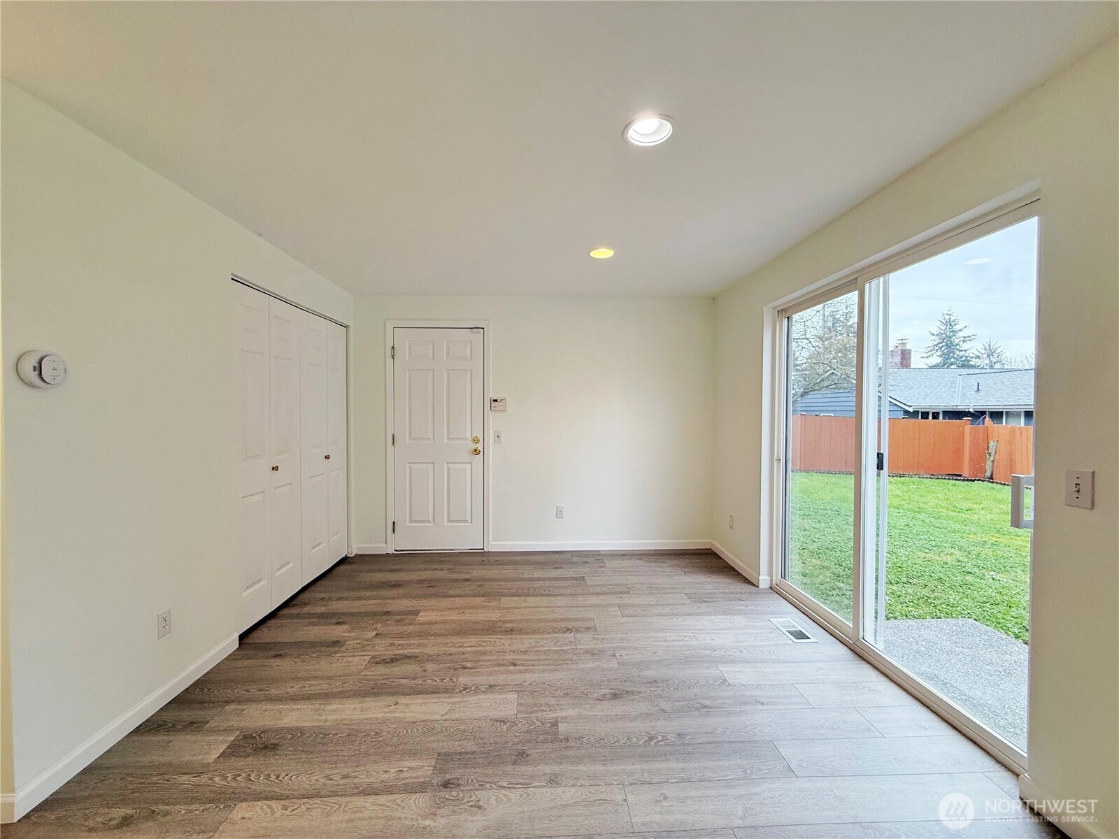 2609 Sw Holden Street Property Photo 12