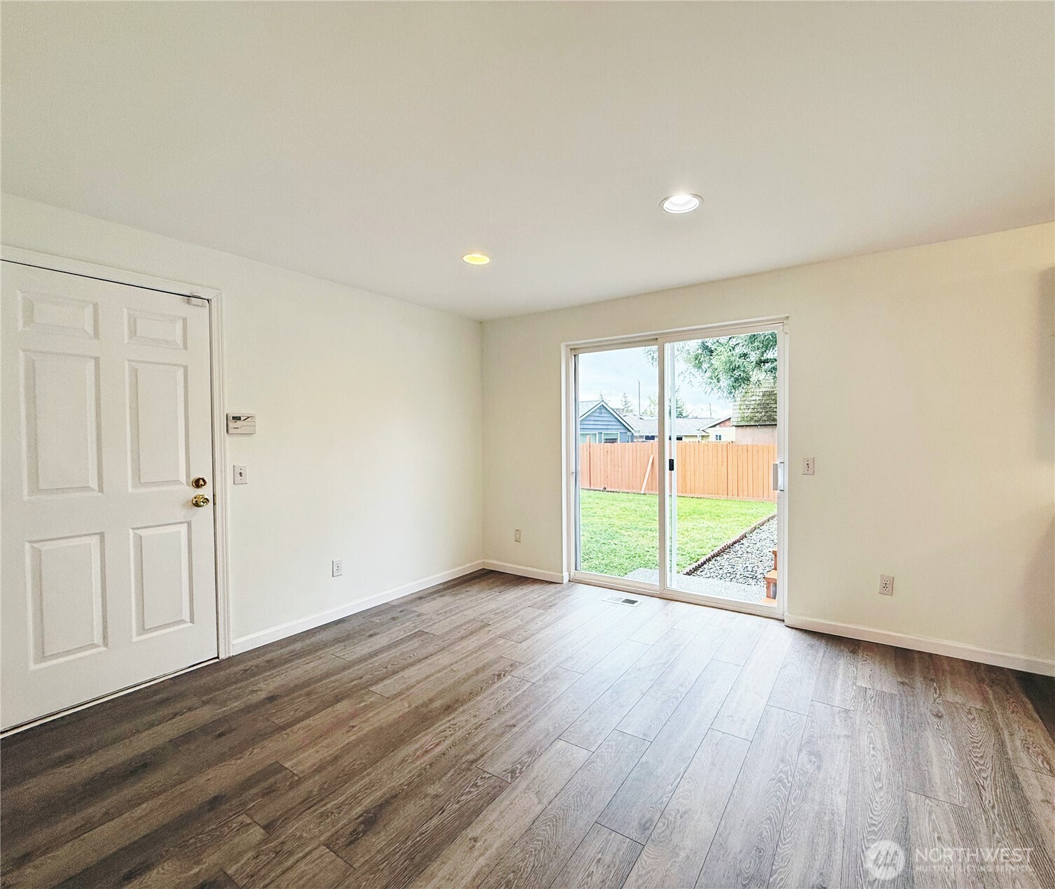2609 Sw Holden Street Property Photo 13