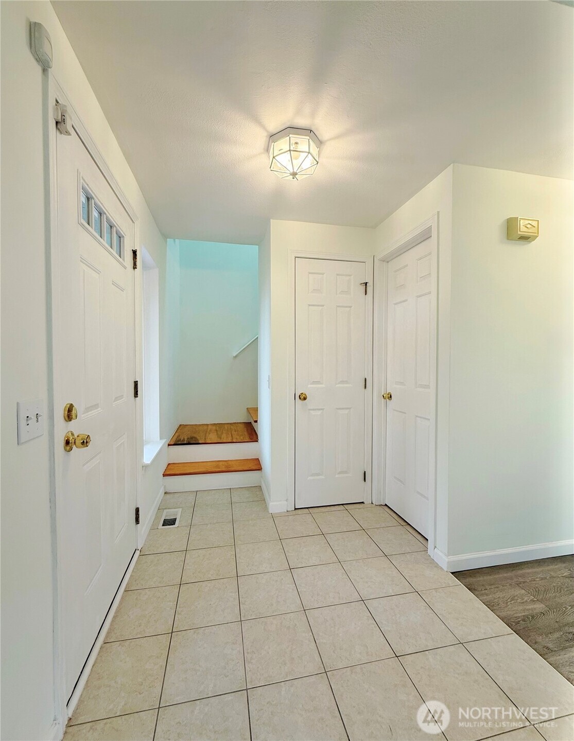 2609 Sw Holden Street Property Photo 14